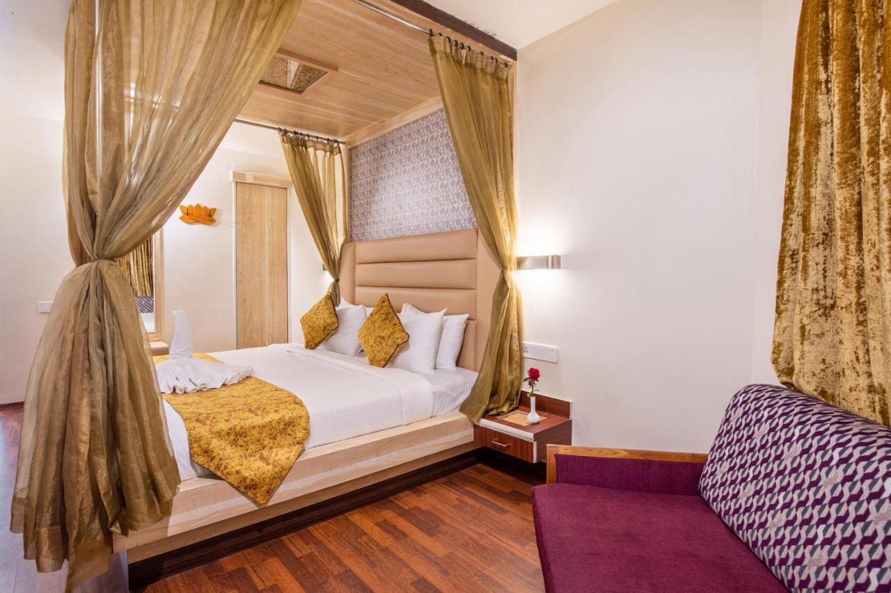 Poppys Pleasant Stay Kodaikanal Kültér fotó