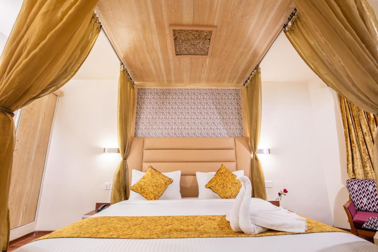 Poppys Pleasant Stay Kodaikanal Kültér fotó